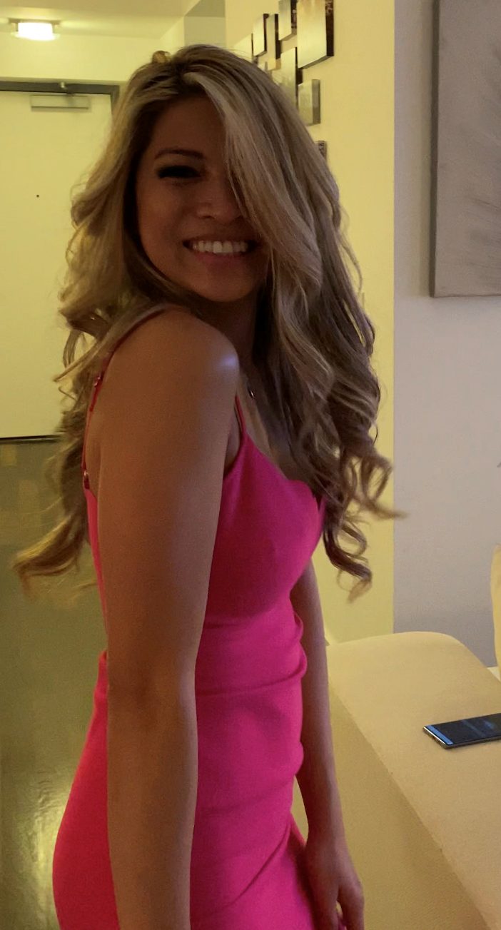 Nelizze in a candid moment